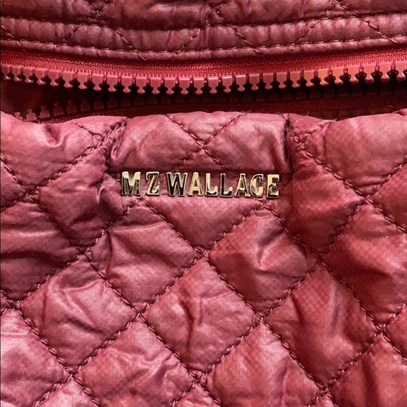 two toned red medium sutton mzwallace bag - Picture 4 of 5